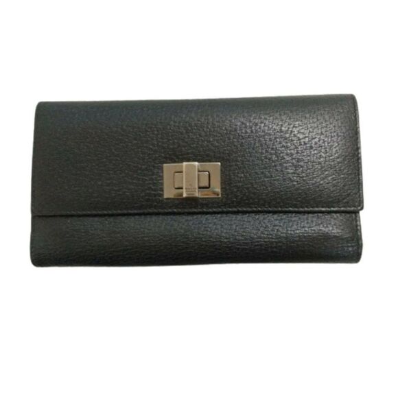 Authentic GUCCI Long Black Leather Wallet in Excellent Condition